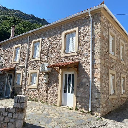 Studio Lakis Barbajonn'S Stone House Foutia Exterior foto